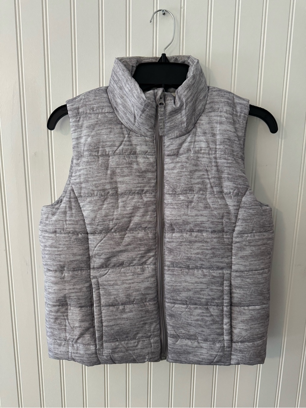 SO Kids Grey Quilted Puffer Vest - Lightweight Sleeveless Jacket